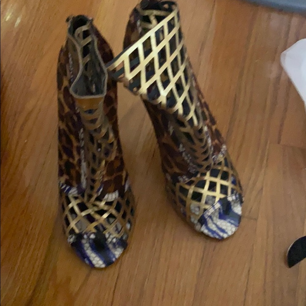Lust for life. Leopard bootie